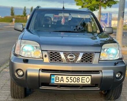 Серый Ниссан ИксТрейл, объемом двигателя 2.5 л и пробегом 360 тыс. км за 6417 $, фото 14 на Automoto.ua