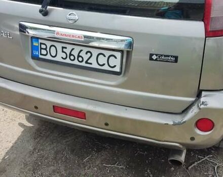 Серый Ниссан ИксТрейл, объемом двигателя 2 л и пробегом 350 тыс. км за 7200 $, фото 30 на Automoto.ua