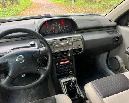 Сірий Ніссан ІксТрейл, об'ємом двигуна 0 л та пробігом 240 тис. км за 3999 $, фото 6 на Automoto.ua