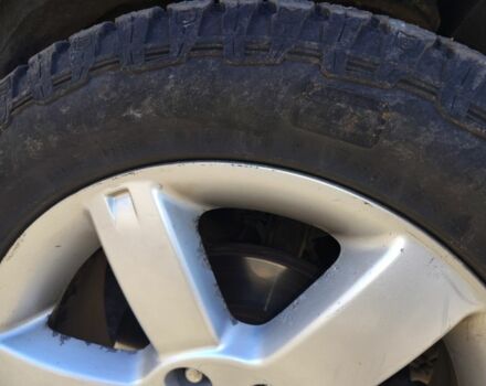 Серый Ниссан ИксТрейл, объемом двигателя 2.2 л и пробегом 286 тыс. км за 6000 $, фото 4 на Automoto.ua