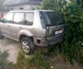 Серый Ниссан ИксТрейл, объемом двигателя 2 л и пробегом 216 тыс. км за 2000 $, фото 1 на Automoto.ua