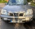 Серый Ниссан ИксТрейл, объемом двигателя 2.2 л и пробегом 304 тыс. км за 4200 $, фото 15 на Automoto.ua