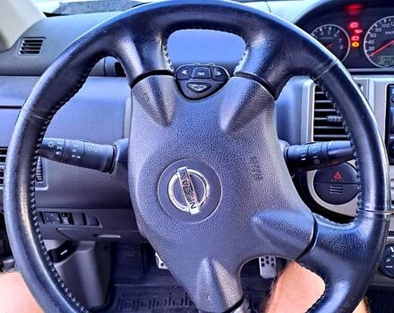 Серый Ниссан ИксТрейл, объемом двигателя 2 л и пробегом 214 тыс. км за 6585 $, фото 6 на Automoto.ua