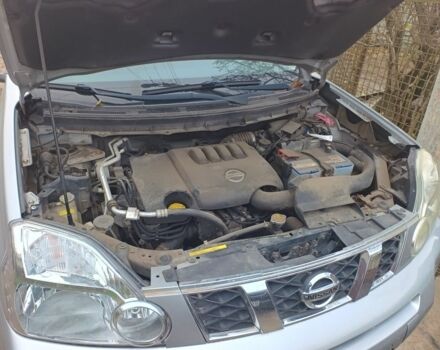 Сірий Ніссан ІксТрейл, об'ємом двигуна 2 л та пробігом 258 тис. км за 5400 $, фото 5 на Automoto.ua