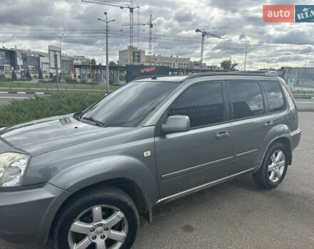 Сірий Ніссан ІксТрейл, об'ємом двигуна 0 л та пробігом 245 тис. км за 5500 $, фото 5 на Automoto.ua