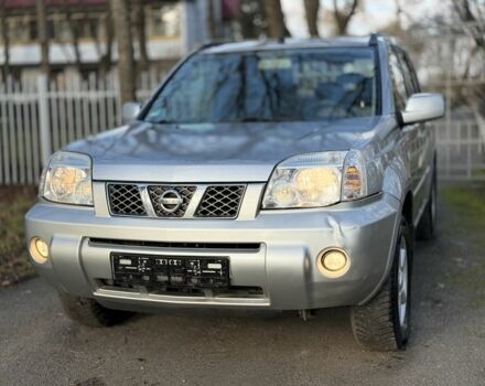 Серый Ниссан ИксТрейл, объемом двигателя 2.2 л и пробегом 297 тыс. км за 4950 $, фото 1 на Automoto.ua