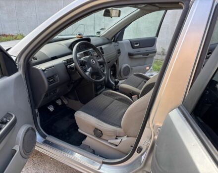 Сірий Ніссан ІксТрейл, об'ємом двигуна 2.2 л та пробігом 2 тис. км за 5000 $, фото 19 на Automoto.ua