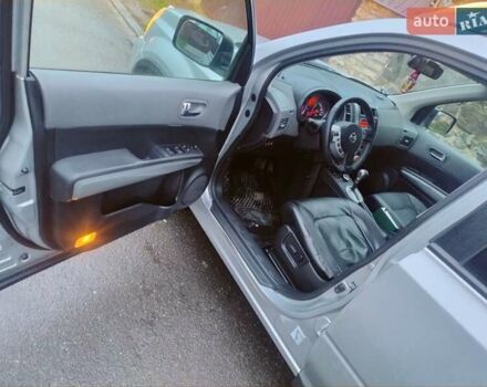 Серый Ниссан ИксТрейл, объемом двигателя 2 л и пробегом 275 тыс. км за 7200 $, фото 8 на Automoto.ua