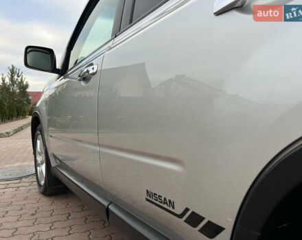 Серый Ниссан ИксТрейл, объемом двигателя 2.49 л и пробегом 155 тыс. км за 8499 $, фото 13 на Automoto.ua