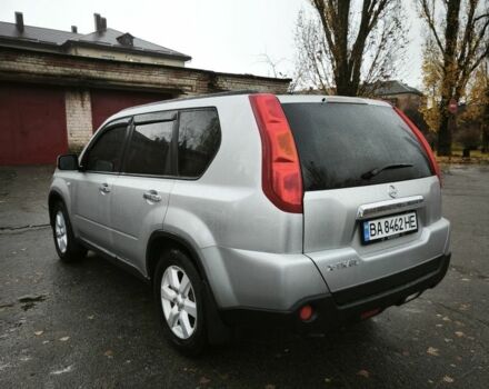 Сірий Ніссан ІксТрейл, об'ємом двигуна 2.5 л та пробігом 295 тис. км за 8200 $, фото 3 на Automoto.ua