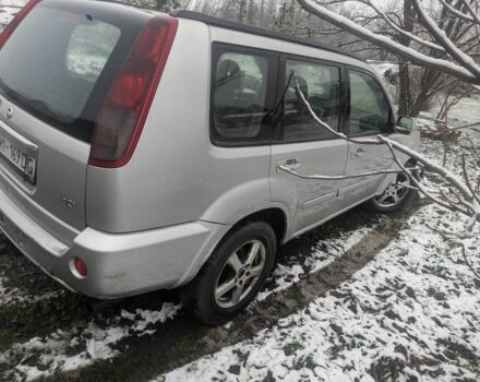 Серый Ниссан ИксТрейл, объемом двигателя 0 л и пробегом 307 тыс. км за 3500 $, фото 4 на Automoto.ua