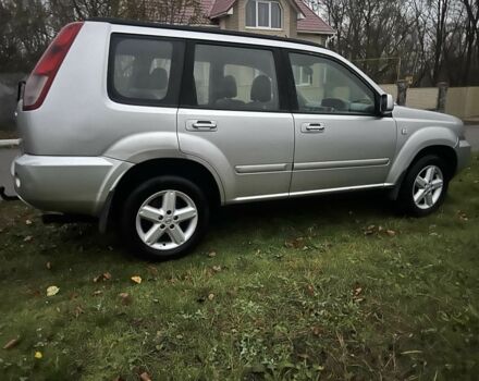 Серый Ниссан ИксТрейл, объемом двигателя 2.2 л и пробегом 267 тыс. км за 4400 $, фото 8 на Automoto.ua