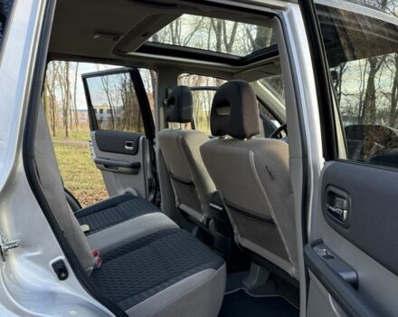 Серый Ниссан ИксТрейл, объемом двигателя 2.2 л и пробегом 297 тыс. км за 4950 $, фото 17 на Automoto.ua