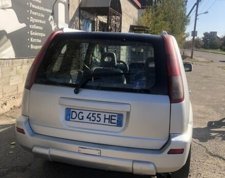 Серый Ниссан ИксТрейл, объемом двигателя 2.2 л и пробегом 222 тыс. км за 3500 $, фото 1 на Automoto.ua