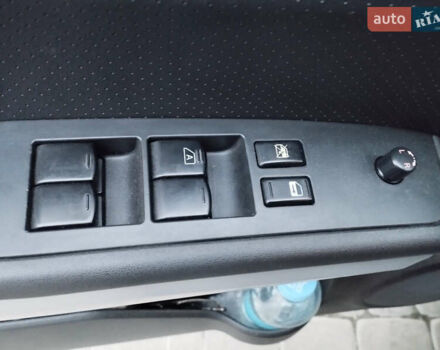 Серый Ниссан ИксТрейл, объемом двигателя 2 л и пробегом 220 тыс. км за 9700 $, фото 20 на Automoto.ua