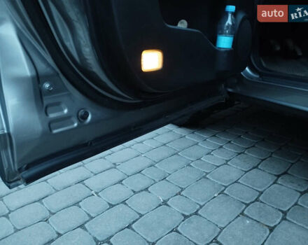 Серый Ниссан ИксТрейл, объемом двигателя 2 л и пробегом 220 тыс. км за 9700 $, фото 18 на Automoto.ua