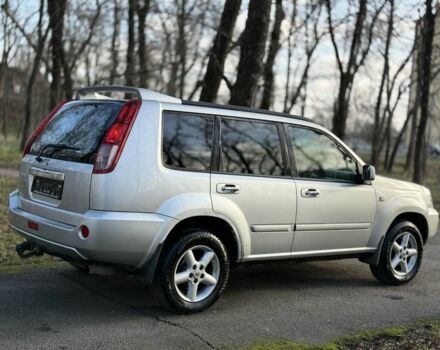 Серый Ниссан ИксТрейл, объемом двигателя 2.2 л и пробегом 297 тыс. км за 4950 $, фото 6 на Automoto.ua