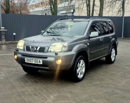 Серый Ниссан ИксТрейл, объемом двигателя 2 л и пробегом 160 тыс. км за 3550 $, фото 3 на Automoto.ua