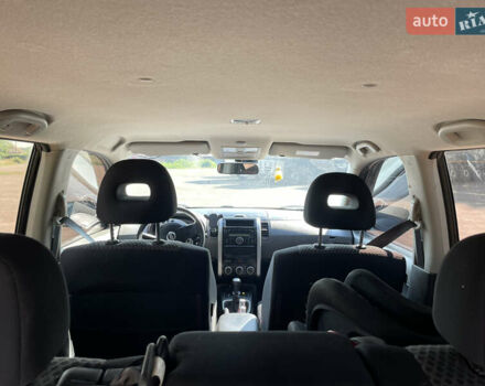 Серый Ниссан ИксТрейл, объемом двигателя 2.49 л и пробегом 248 тыс. км за 9800 $, фото 6 на Automoto.ua