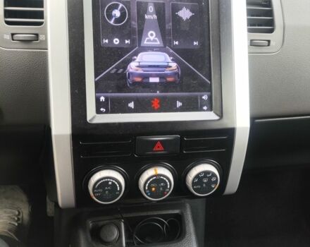 Сірий Ніссан ІксТрейл, об'ємом двигуна 2 л та пробігом 231 тис. км за 8200 $, фото 4 на Automoto.ua