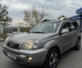 Серый Ниссан ИксТрейл, объемом двигателя 2.2 л и пробегом 300 тыс. км за 3500 $, фото 1 на Automoto.ua