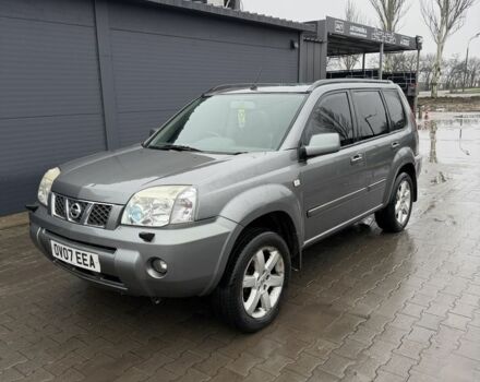 Серый Ниссан ИксТрейл, объемом двигателя 2.2 л и пробегом 150 тыс. км за 2500 $, фото 2 на Automoto.ua