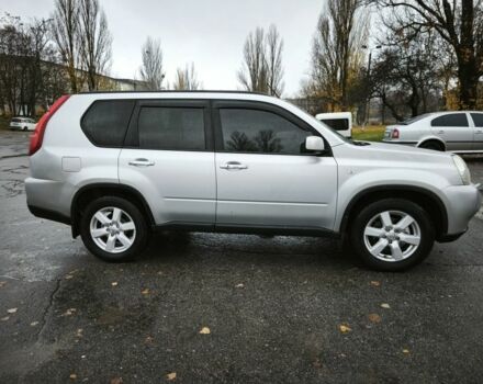 Сірий Ніссан ІксТрейл, об'ємом двигуна 2.5 л та пробігом 295 тис. км за 8200 $, фото 1 на Automoto.ua