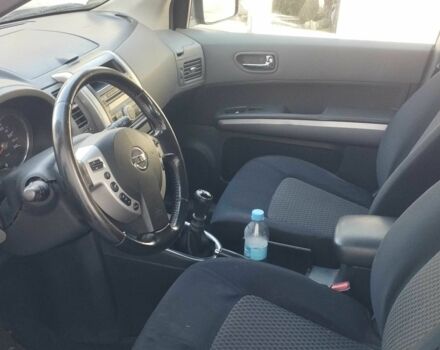 Серый Ниссан ИксТрейл, объемом двигателя 2 л и пробегом 173 тыс. км за 9200 $, фото 7 на Automoto.ua