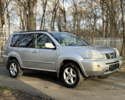 Серый Ниссан ИксТрейл, объемом двигателя 2.2 л и пробегом 297 тыс. км за 4950 $, фото 8 на Automoto.ua