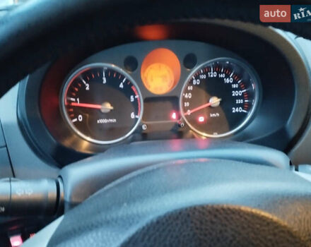 Серый Ниссан ИксТрейл, объемом двигателя 2 л и пробегом 220 тыс. км за 9700 $, фото 21 на Automoto.ua