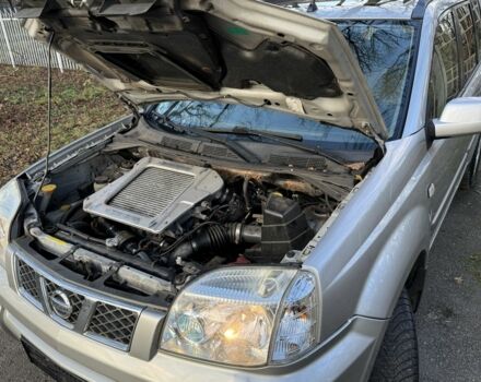 Серый Ниссан ИксТрейл, объемом двигателя 2.2 л и пробегом 297 тыс. км за 4950 $, фото 12 на Automoto.ua