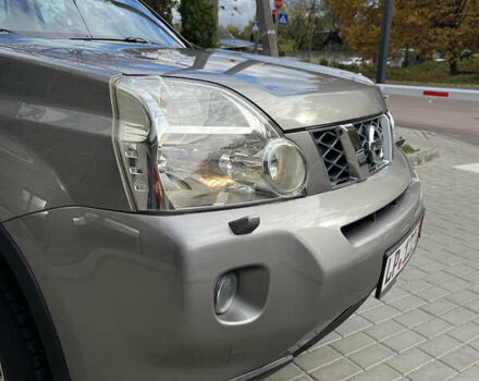 Серый Ниссан ИксТрейл, объемом двигателя 2 л и пробегом 229 тыс. км за 10100 $, фото 33 на Automoto.ua