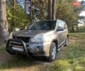 Серый Ниссан ИксТрейл, объемом двигателя 2 л и пробегом 272 тыс. км за 10000 $, фото 2 на Automoto.ua