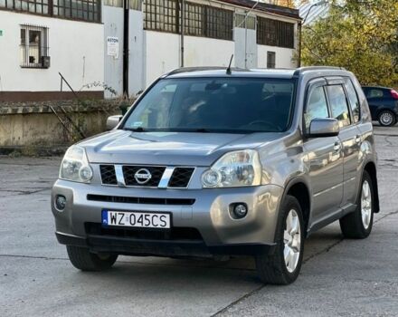 Серый Ниссан ИксТрейл, объемом двигателя 2.2 л и пробегом 200 тыс. км за 3400 $, фото 1 на Automoto.ua