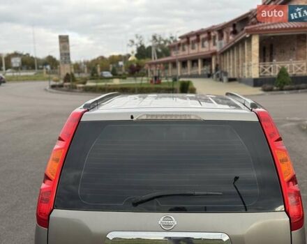 Сірий Ніссан ІксТрейл, об'ємом двигуна 2 л та пробігом 238 тис. км за 9400 $, фото 24 на Automoto.ua