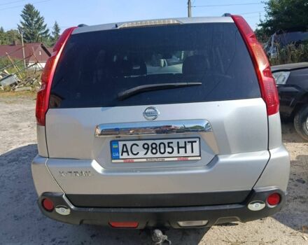 Серый Ниссан ИксТрейл, объемом двигателя 2 л и пробегом 255 тыс. км за 6100 $, фото 4 на Automoto.ua