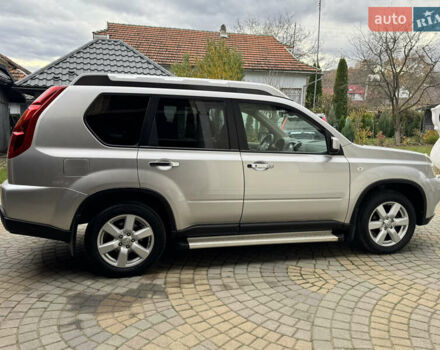 Сірий Ніссан ІксТрейл, об'ємом двигуна 2 л та пробігом 228 тис. км за 10250 $, фото 6 на Automoto.ua