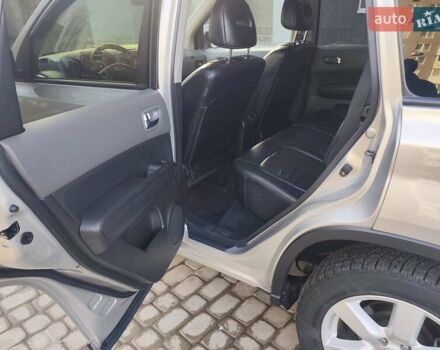 Сірий Ніссан ІксТрейл, об'ємом двигуна 2.5 л та пробігом 132 тис. км за 8900 $, фото 40 на Automoto.ua