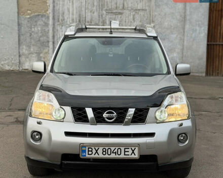Серый Ниссан ИксТрейл, объемом двигателя 2 л и пробегом 240 тыс. км за 7600 $, фото 7 на Automoto.ua