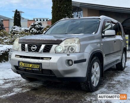 Серый Ниссан ИксТрейл, объемом двигателя 2.5 л и пробегом 160 тыс. км за 8990 $, фото 2 на Automoto.ua