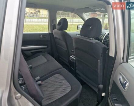 Сірий Ніссан ІксТрейл, об'ємом двигуна 2 л та пробігом 212 тис. км за 9900 $, фото 12 на Automoto.ua