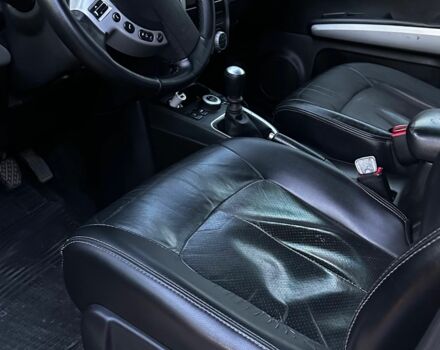 Сірий Ніссан ІксТрейл, об'ємом двигуна 2 л та пробігом 262 тис. км за 7999 $, фото 6 на Automoto.ua