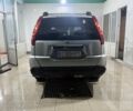 Сірий Ніссан ІксТрейл, об'ємом двигуна 2.5 л та пробігом 175 тис. км за 7600 $, фото 3 на Automoto.ua