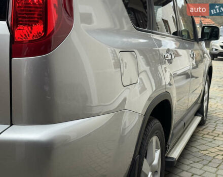 Сірий Ніссан ІксТрейл, об'ємом двигуна 2 л та пробігом 228 тис. км за 10250 $, фото 58 на Automoto.ua