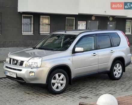 Сірий Ніссан ІксТрейл, об'ємом двигуна 2.5 л та пробігом 132 тис. км за 8900 $, фото 17 на Automoto.ua