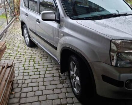 Сірий Ніссан ІксТрейл, об'ємом двигуна 2.5 л та пробігом 179 тис. км за 10500 $, фото 8 на Automoto.ua