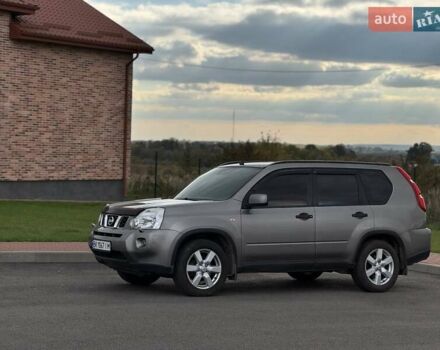 Сірий Ніссан ІксТрейл, об'ємом двигуна 2 л та пробігом 238 тис. км за 9400 $, фото 21 на Automoto.ua