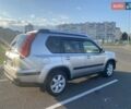 Серый Ниссан ИксТрейл, объемом двигателя 2 л и пробегом 210 тыс. км за 9889 $, фото 4 на Automoto.ua