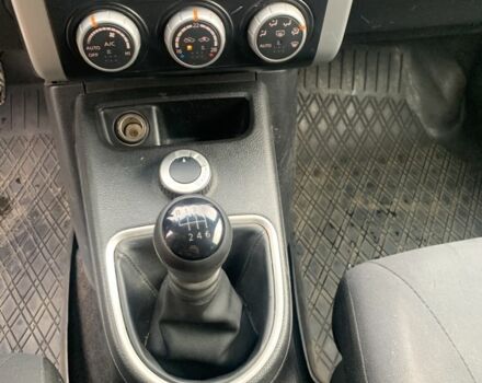 Серый Ниссан ИксТрейл, объемом двигателя 0 л и пробегом 350 тыс. км за 4600 $, фото 17 на Automoto.ua