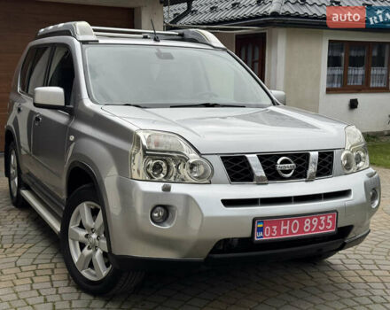 Сірий Ніссан ІксТрейл, об'ємом двигуна 2 л та пробігом 228 тис. км за 10250 $, фото 32 на Automoto.ua